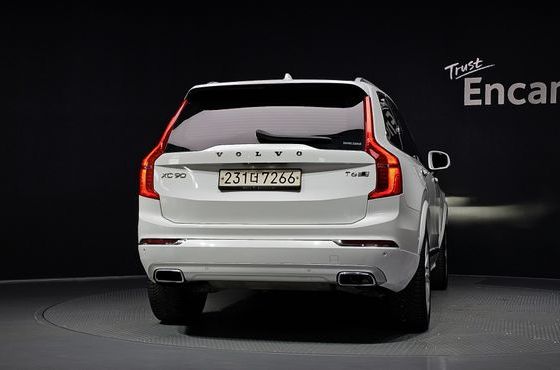Volvo XC90 T6 Inscription — пробег 77 591 км — фото 4 из 5