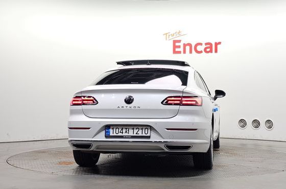 Volkswagen Arteon 2.0 TDI Prestige — пробег 49 697 км — фото 4 из 5