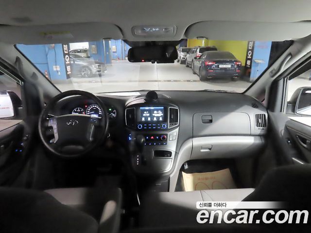 Hyundai Starex Van 3-Seater Smart — пробег 149 985 км — фото 5 из 5