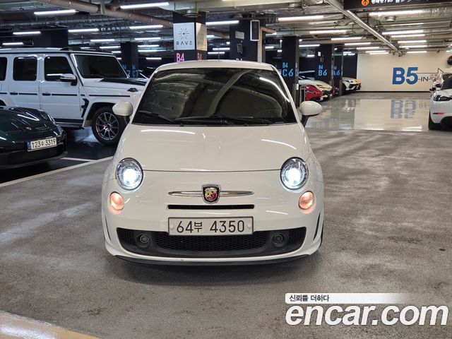 Fiat 500 Abarth — пробег 58 000 км — фото 1 из 5