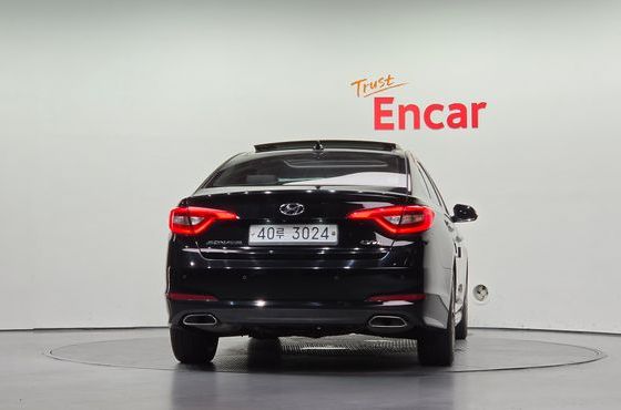 Hyundai Sonata 2.0 Premium — пробег 151 192 км — фото 4 из 5