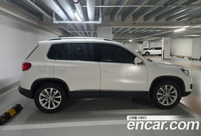 Volkswagen Tiguan 2.0 TDI Comfort 5N — пробег 102 000 км — фото 1 из 5