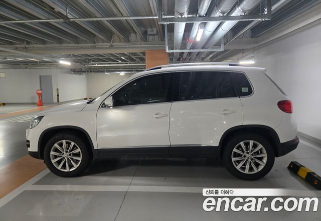 Volkswagen Tiguan 2.0 TDI Comfort 5N — пробег 102 000 км — фото 2 из 5