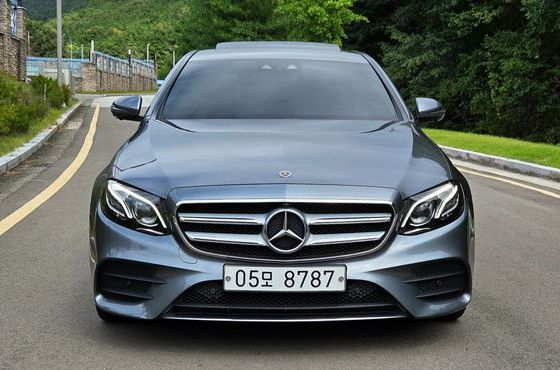 Mercedes-Benz E-Class E300 AMG Line — пробег 40 270 км — фото 3 из 5