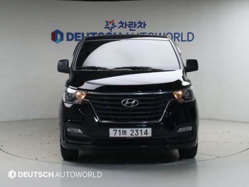 Hyundai Starex Wagon 11-Seater Smart — пробег 53 852 км — фото 3 из 5
