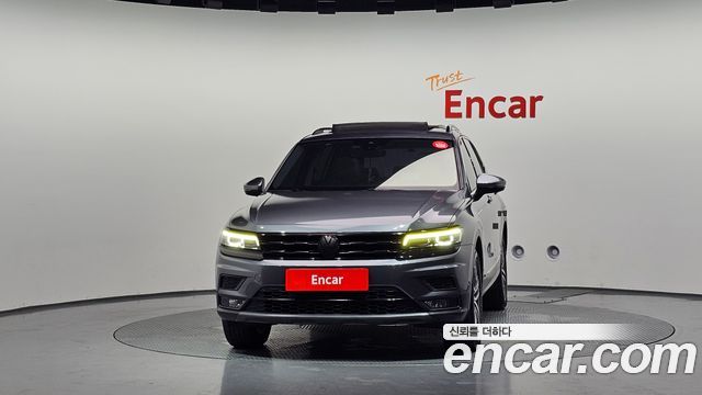 Volkswagen Tiguan 2.0 TDI Prestige — пробег 128 559 км — фото 3 из 5