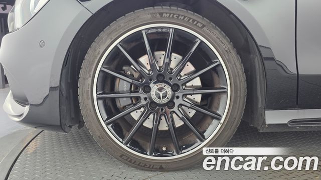 Mercedes-Benz CLA-Class CLA250 4MATIC AMG Line — пробег 105 578 км — фото 5 из 5