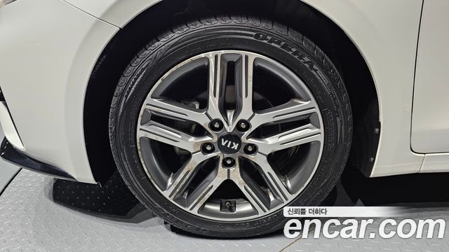 Kia K3 из Кореи Encar