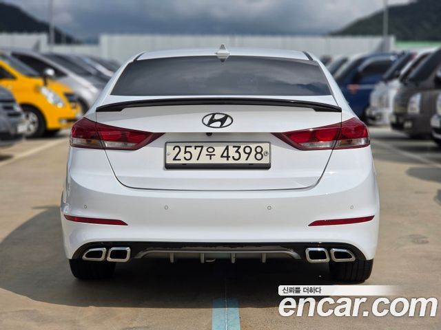Hyundai AVANTE из Кореи Encar