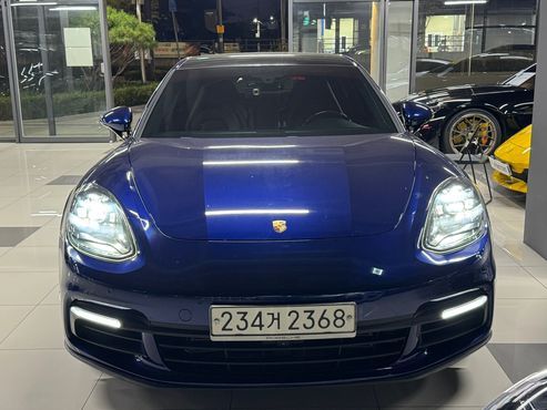 Porsche Panamera 3.0 AWD — пробег 46 000 км — фото 1 из 5