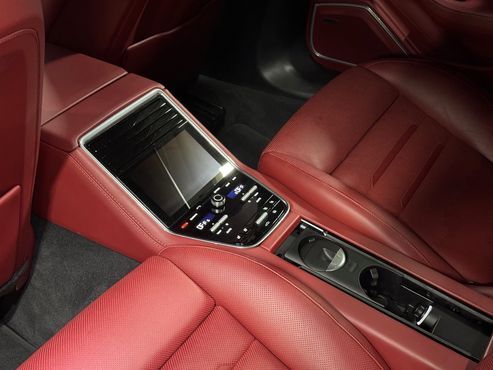 Porsche Panamera 3.0 AWD — пробег 46 000 км — фото 4 из 5