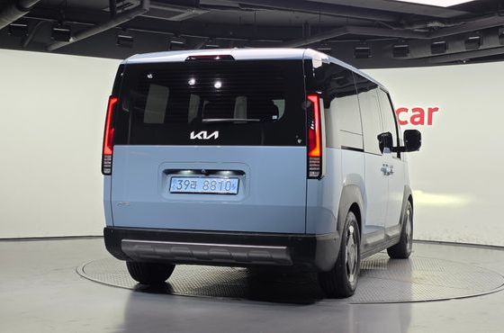 Kia PV5 Passenger 5 Seater Plus — пробег 8 089 км — фото 4 из 5