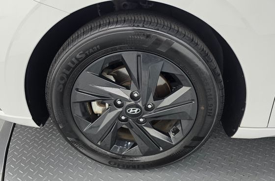 Hyundai AVANTE Smart — пробег 69 956 км — фото 5 из 5