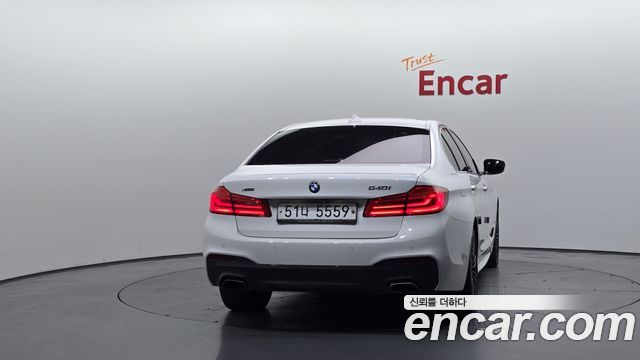 BMW 5-Series 540i xDrive M Sport Plus — пробег 119 590 км — фото 4 из 5