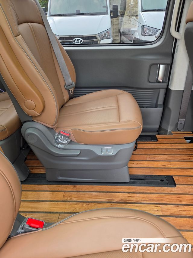 Hyundai Staria Lounge 9-Seater Inspiration — пробег 22 000 км — фото 5 из 5