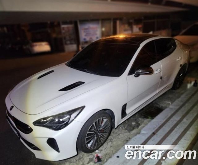 Kia Stinger из Кореи Encar