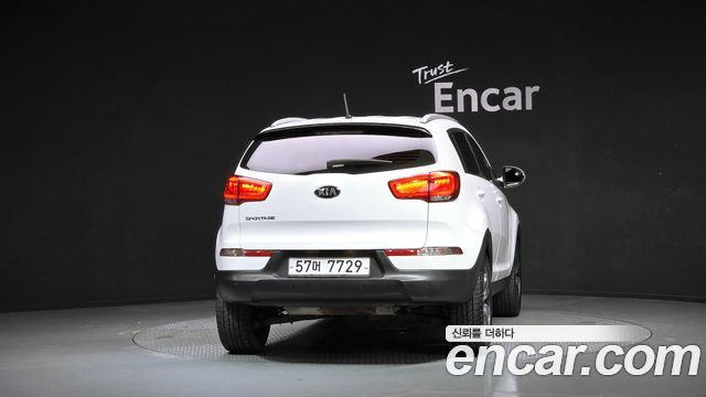 Kia Sportage Diesel 2WD Trendy — пробег 108 085 км — фото 4 из 5