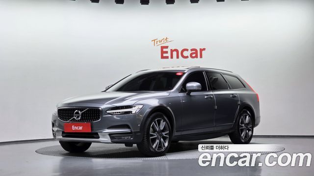 Volvo V90 T5 Pro AWD — пробег 272 827 км — фото 1 из 5