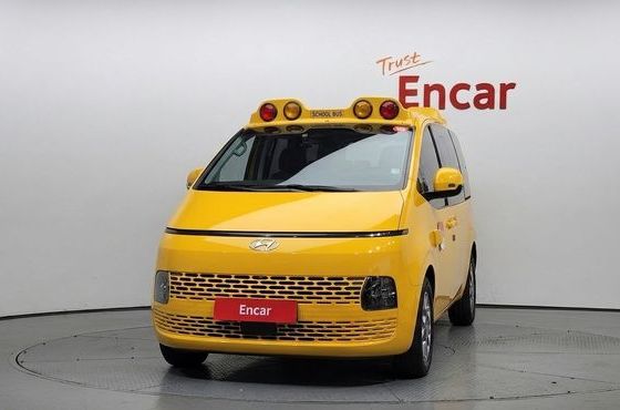 Hyundai Staria L3.5 Kinder Safety Car 11-Seater — пробег 84 749 км — фото 3 из 5