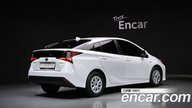 Toyota Prius 1.8 — пробег 135 181 км — фото 2 из 5