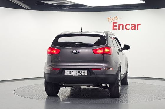 Kia Sportage Diesel 2WD Trendy — пробег 107 968 км — фото 4 из 5