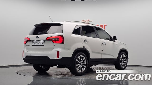 Kia Sorento Diesel 2.0 2WD TLX Special — пробег 108 776 км — фото 2 из 5