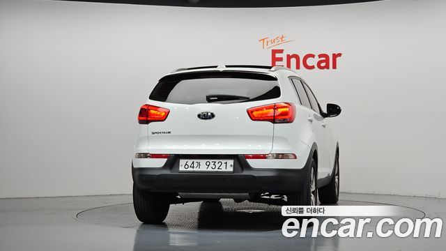 Kia Sportage Diesel 2WD Trendy — пробег 109 664 км — фото 4 из 5