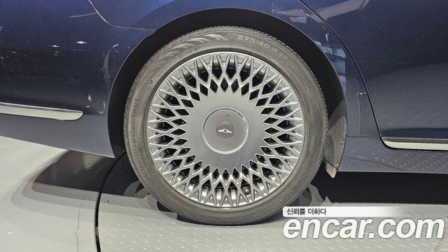 Genesis G90 из Кореи Encar