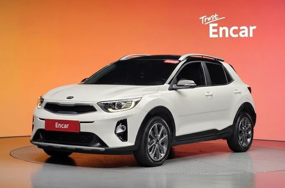 Kia Stonic 1.4 Prestige — пробег 31 625 км — фото 1 из 5