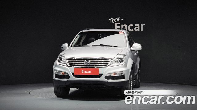 Ssangyong Rexton 2.0 4WD RX7 Prestige — пробег 74 281 км — фото 3 из 5