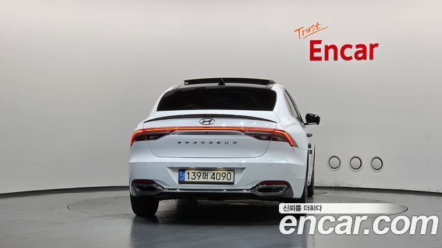 Hyundai Grandeur из Кореи Encar