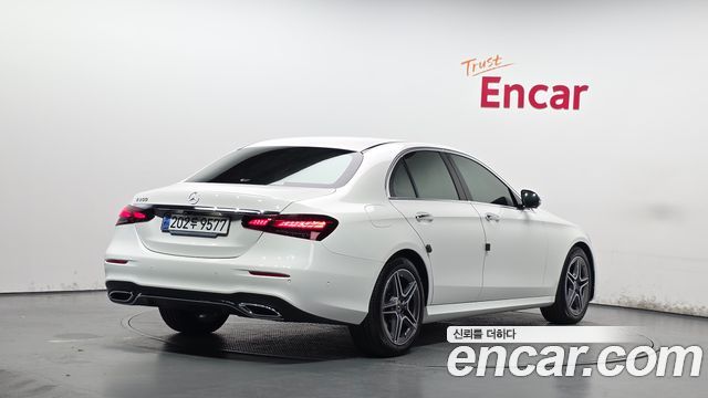 Mercedes-Benz E-Class из Кореи Encar