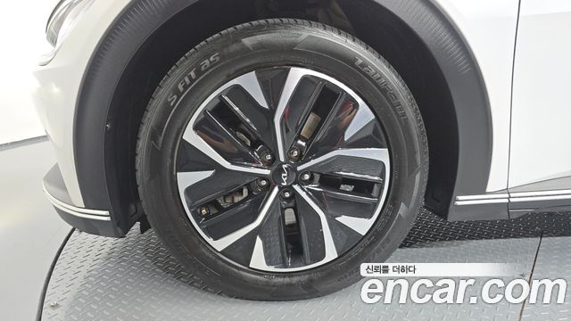 Kia EV6 из Кореи Encar