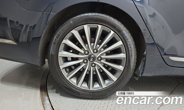 Kia K7 из Кореи Encar