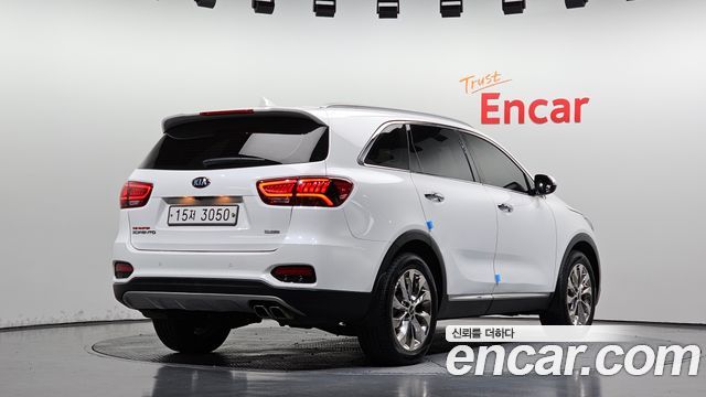 Kia Sorento Diesel 2.0 2WD Prestige — пробег 169 090 км — фото 2 из 5