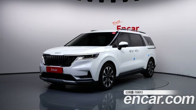 Kia Carnival Gasoline 9-Seater Prestige — пробег 51 359 км — фото 1 из 5