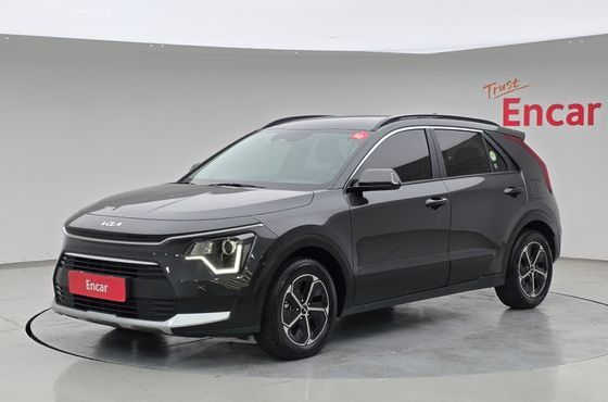 Kia Niro Trendy — пробег 80 411 км — фото 1 из 5