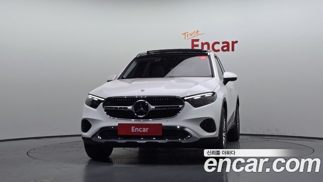 Mercedes-Benz GLC-Class GLC220 d 4MATIC — пробег 2 608 км — фото 3 из 5