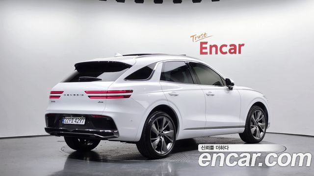 Genesis GV70 2.5T Gasoline AWD — пробег 26 261 км — фото 2 из 5
