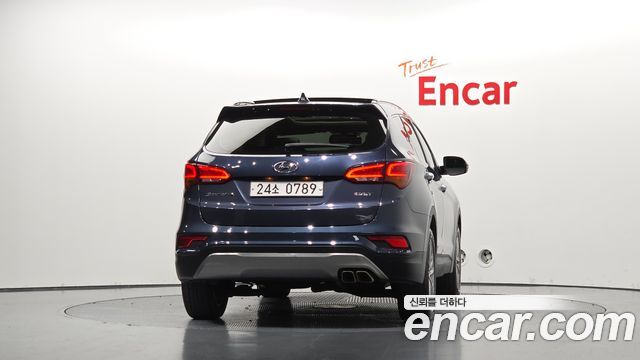 Hyundai Santafe Diesel 2.0 2WD Exclusive — пробег 112 520 км — фото 4 из 5