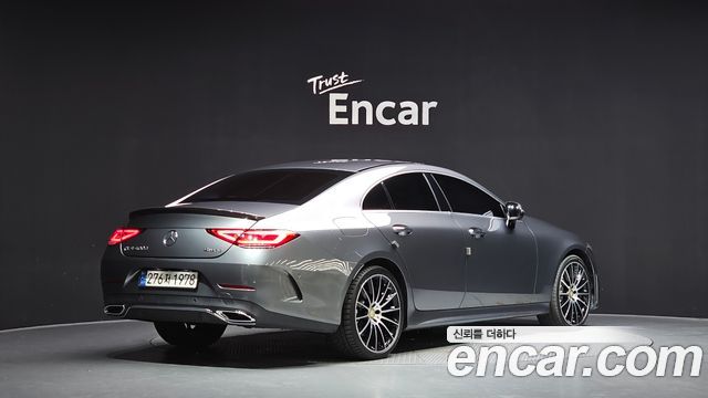 Mercedes-Benz CLS-Class CLS400d 4MATIC AMG Line — пробег 90 187 км — фото 2 из 5