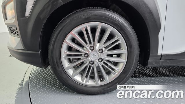 Hyundai Kona из Кореи Encar