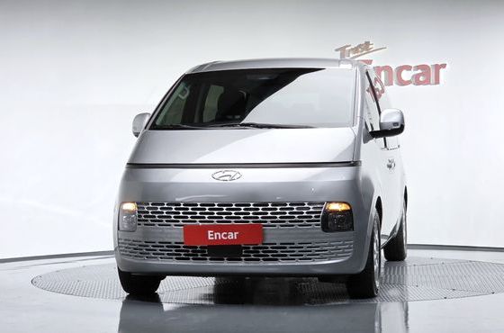 Hyundai Staria Tourer 11-Seater Modern — пробег 33 691 км — фото 3 из 5