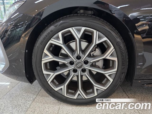 Audi A6 40 TFSI S Line — пробег 50 км — фото 5 из 5