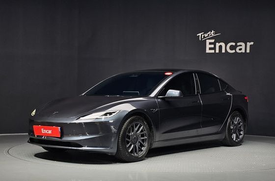 Tesla Model 3 Long Range AWD — пробег 54 203 км — фото 1 из 5