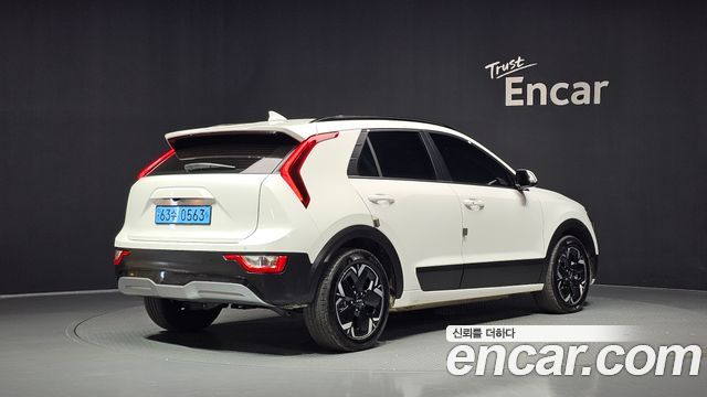 Kia Niro Air — пробег 20 390 км — фото 2 из 5