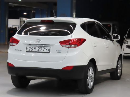 Hyundai Tucson Diesel 2WD X20 Luxury — пробег 182 878 км — фото 3 из 5