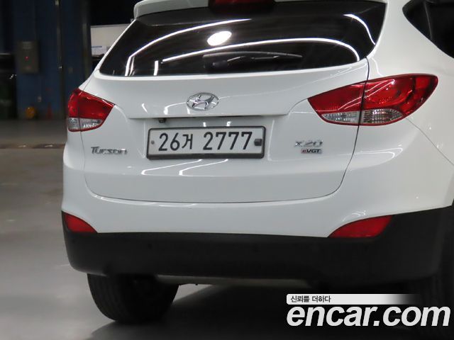 Hyundai Tucson Diesel 2WD X20 Luxury — пробег 182 878 км — фото 5 из 5