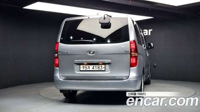 Hyundai Starex Van 3-Seater Smart — пробег 114 869 км — фото 4 из 5