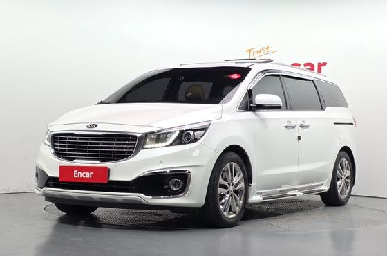 Kia Carnival 9-seater Prestige — пробег 184 206 км — фото 1 из 5